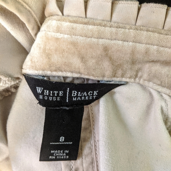White House Black Market Soft Blazer - Picture 2 of 2